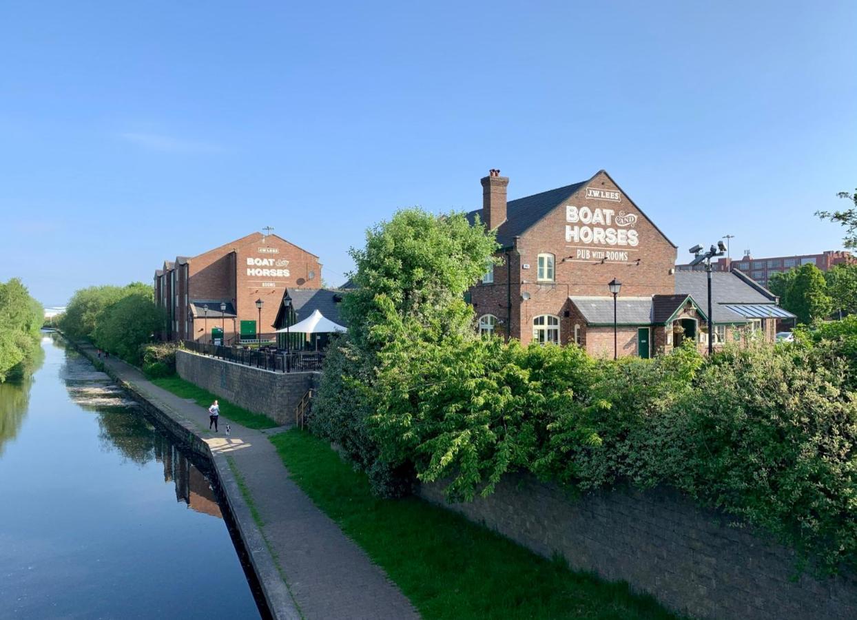 Boat & Horses Inn 올덤 외부 사진