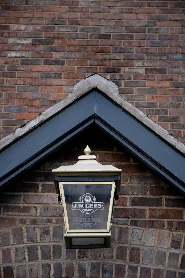 Boat & Horses Inn 올덤 외부 사진